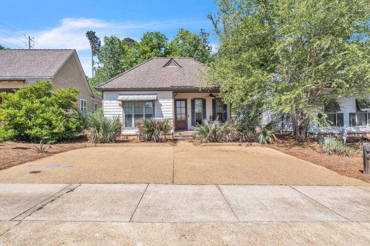 House for rent at 103 Creekside Cove, Starkville, MS 39759