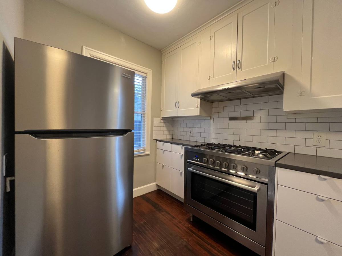 House for rent at 1723 NE 60th Ave, Portland, OR 97213