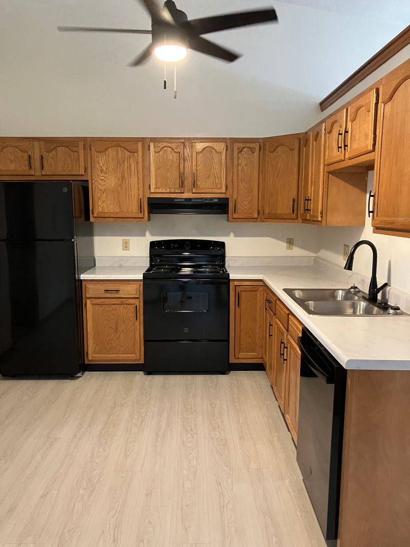Condo for rent at 1565 Wayne St #D, Troy, OH 45373