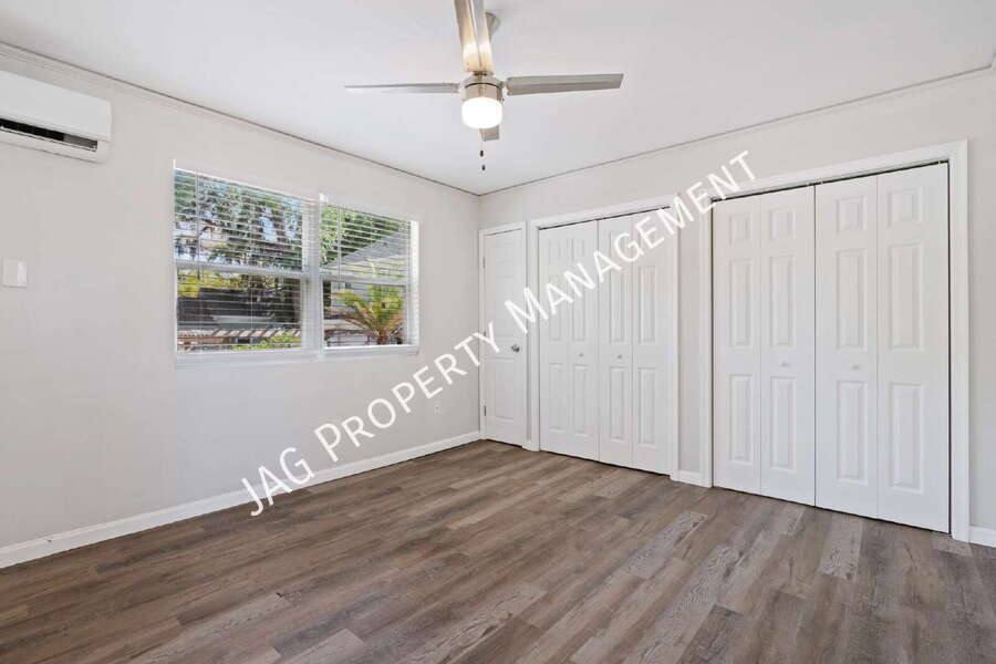 Apartment for rent at 1123 Lasalle St #8, Jacksonville, FL 32207