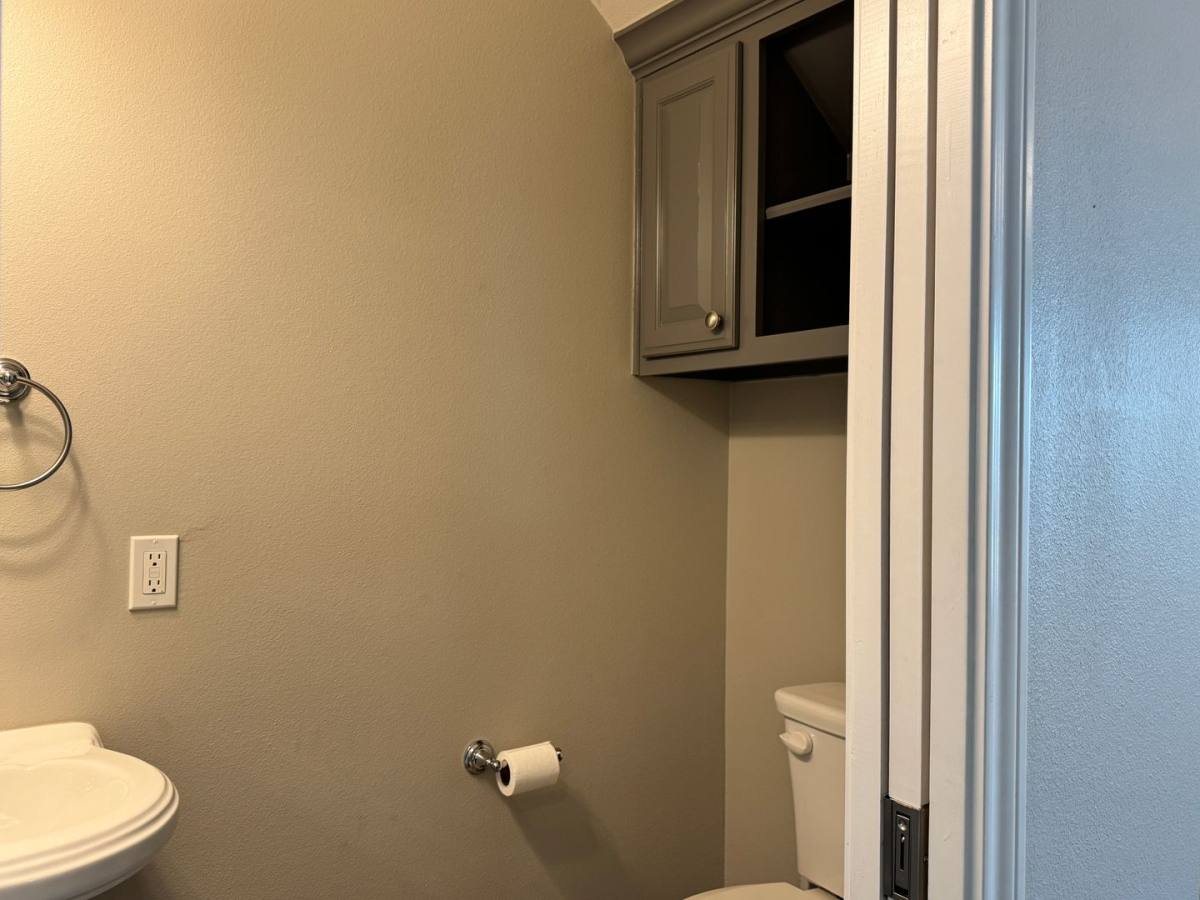 Townhouse for rent at 1655 S Kennedy Ave, Tyler, TX 75701