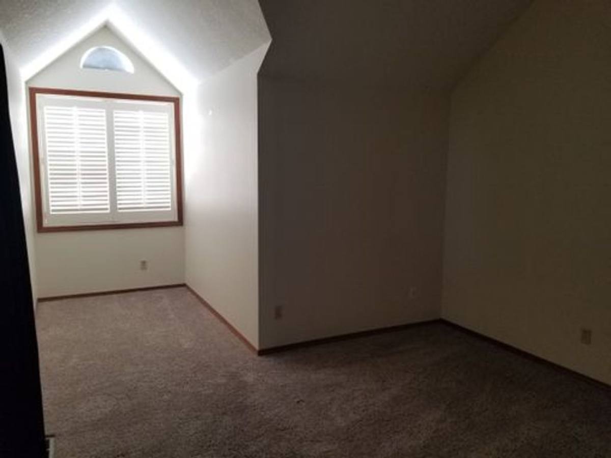 House for rent at 11825 NW Vaughan Court, Portland, OR 97229