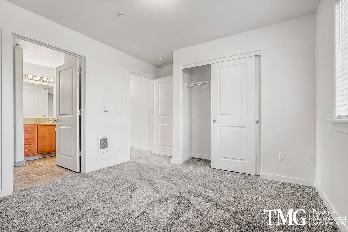 Apartment for rent at 1017 SE 12th Ave, Battle Ground, WA 98604