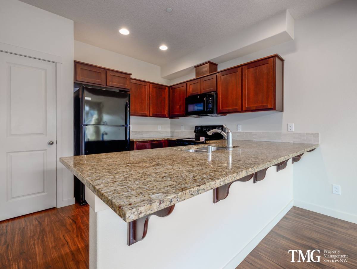 Townhouse for rent at 710 NW 7th Ave, Camas, WA 98607