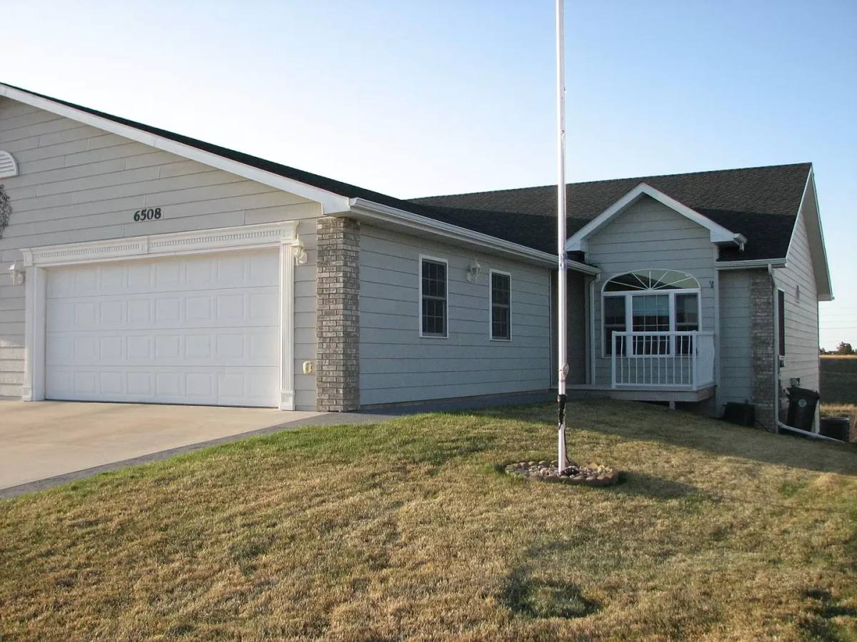 House for rent at 6508 Wellington Dr, Rapid City, SD 57702