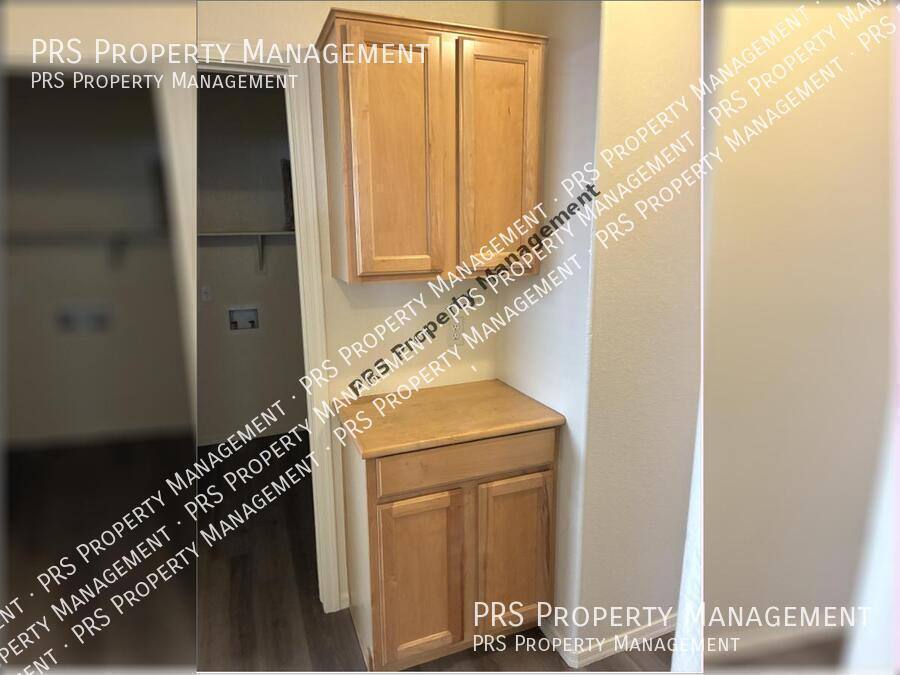 House for rent at 5211 W Glenview Place, Chandler, AZ 85226
