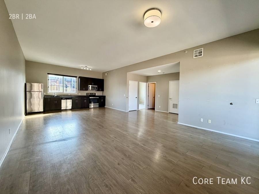 Apartment for rent at 2903 Gillham Rd #304, Kansas City, MO 64108