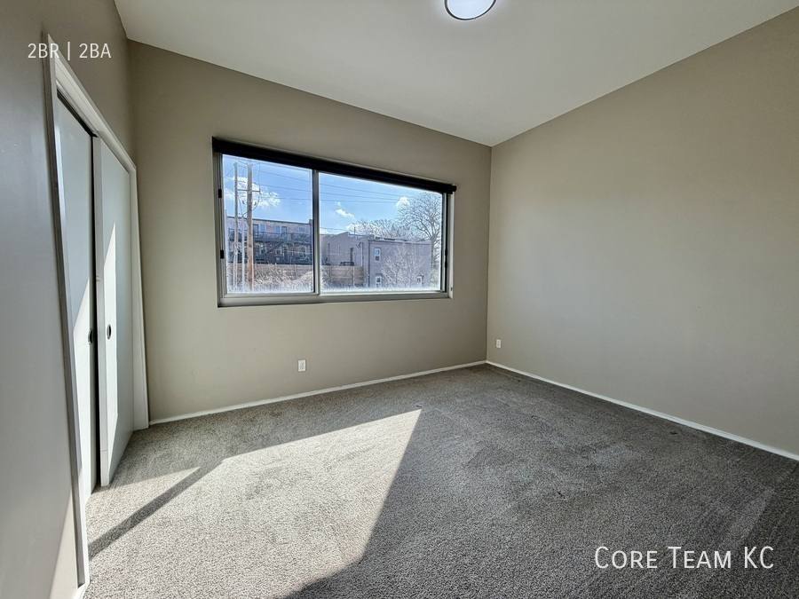 Apartment for rent at 2903 Gillham Rd #304, Kansas City, MO 64108