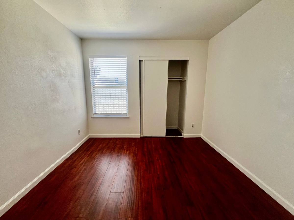 Townhouse for rent at 975 Owsley Ave, San Jose, CA 95122