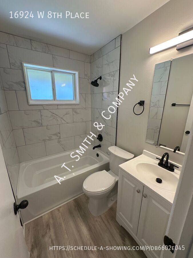 Apartment for rent at 16924 W 8th Place, Golden, CO 80401