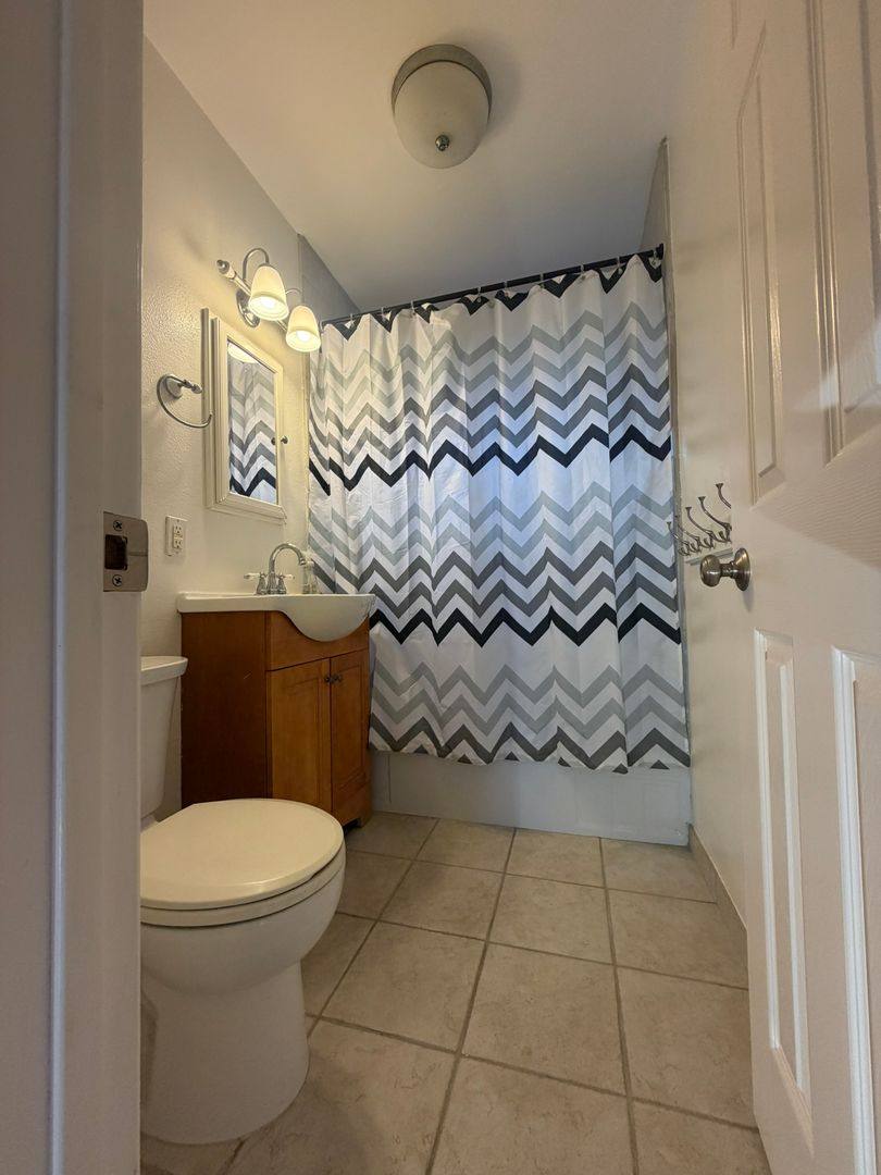 House for rent at 1243 Electric St, Gardena, CA 90248