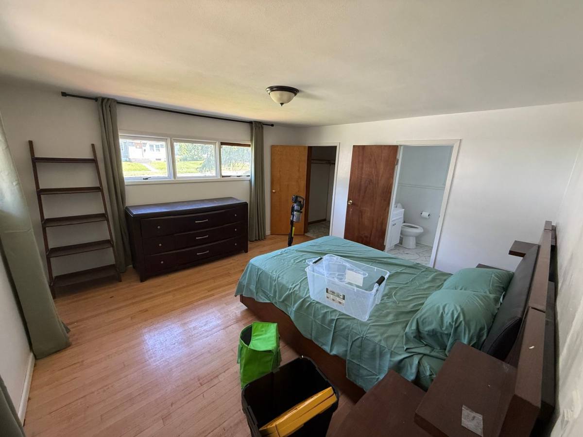 Townhouse for rent at 234 Thurber St, Syracuse, NY 13210