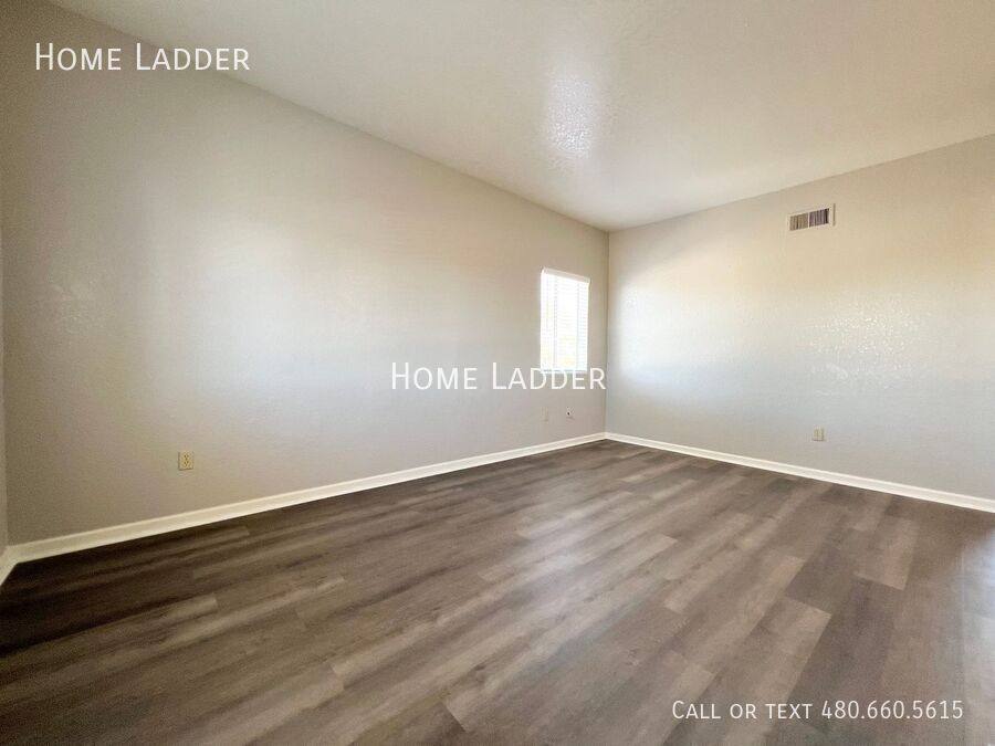 Apartment for rent at 4957 S Park Ave #201, Tucson, AZ 85706
