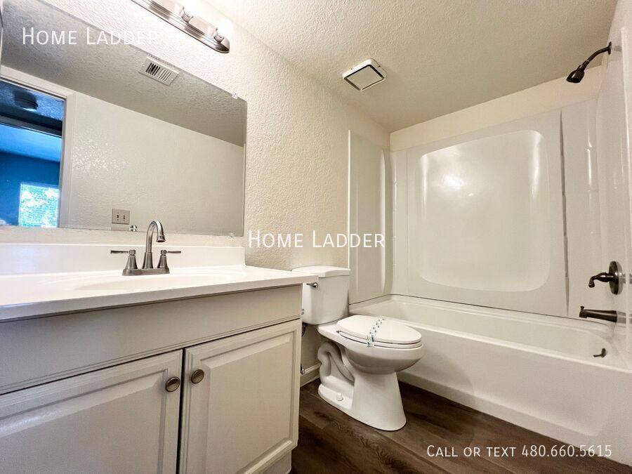 Apartment for rent at 4957 S Park Ave #201, Tucson, AZ 85706