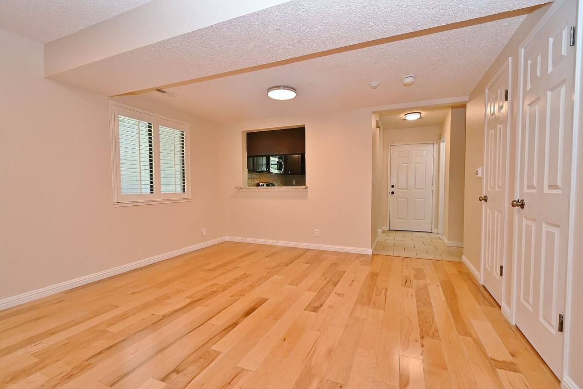 Townhouse for rent at 36895 Newark Blvd #A, Newark, CA 94560