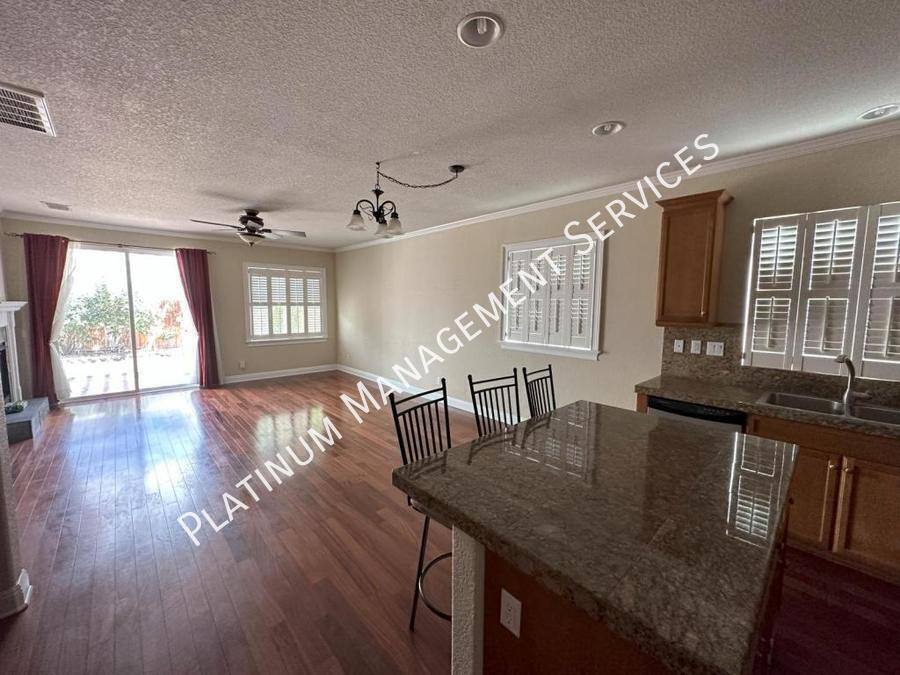 House for rent at 3075 Summer Breeze Ave, Rosamond, CA 93560