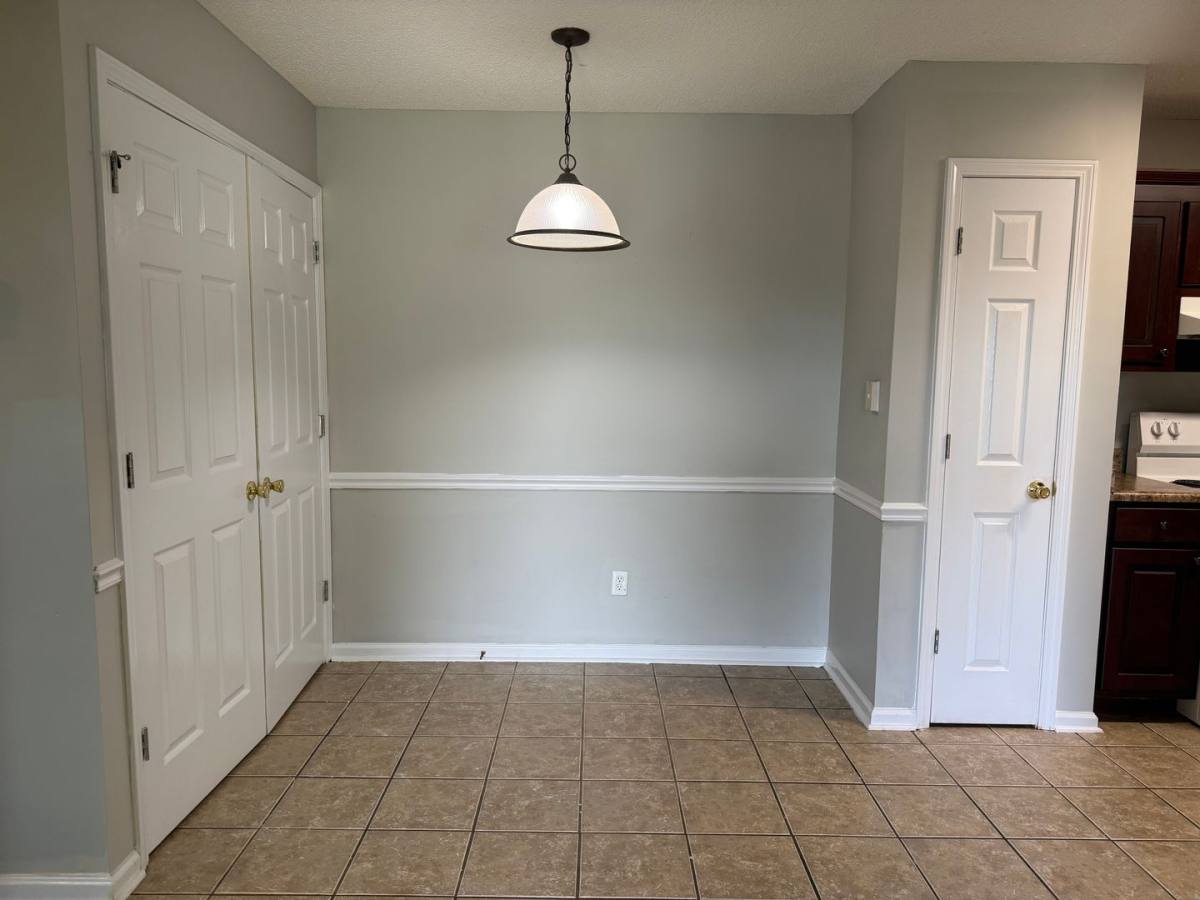 Apartment for rent at 2500 Barnesdale Way, Albany, GA 31707