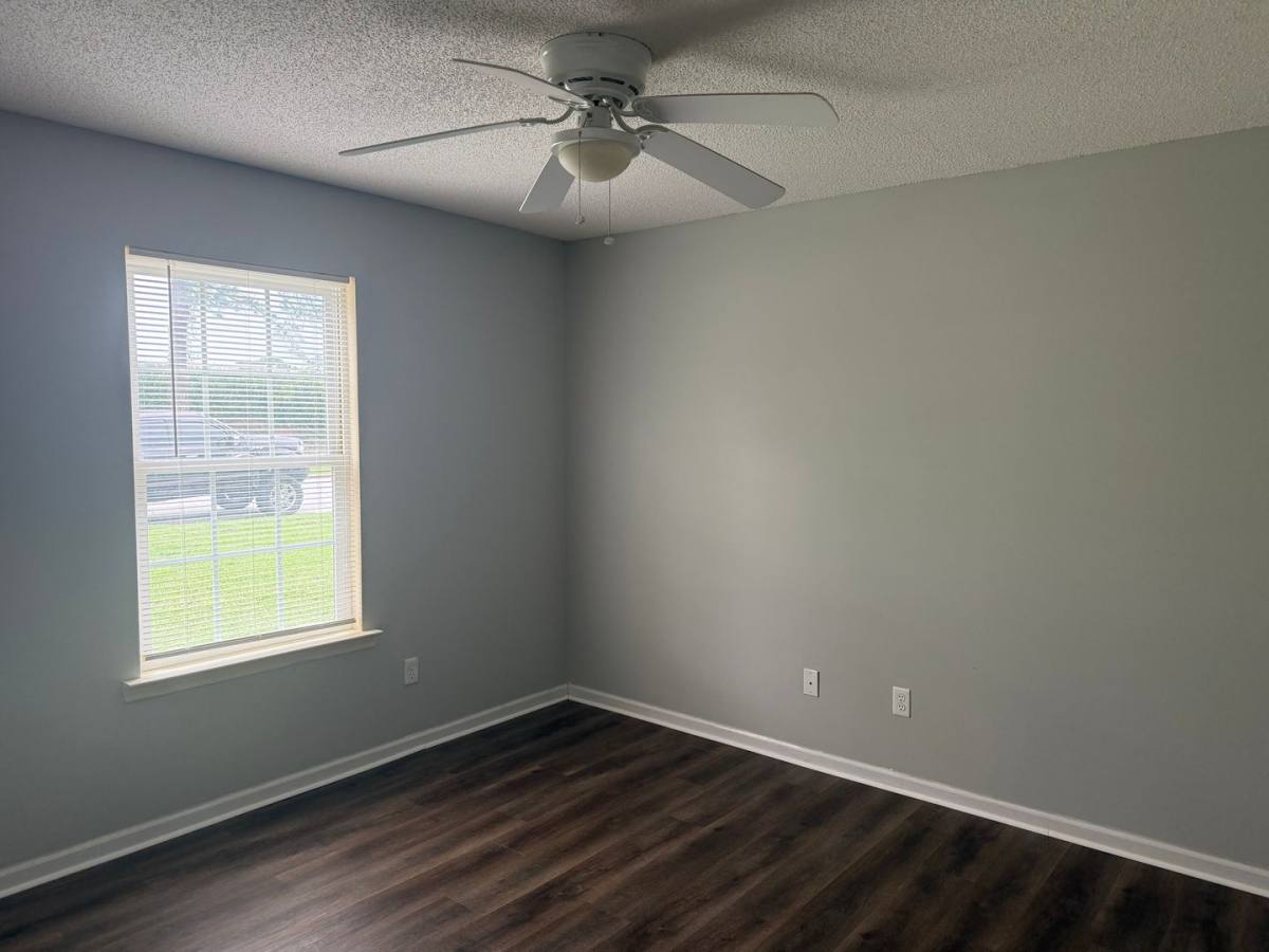 Apartment for rent at 2500 Barnesdale Way, Albany, GA 31707