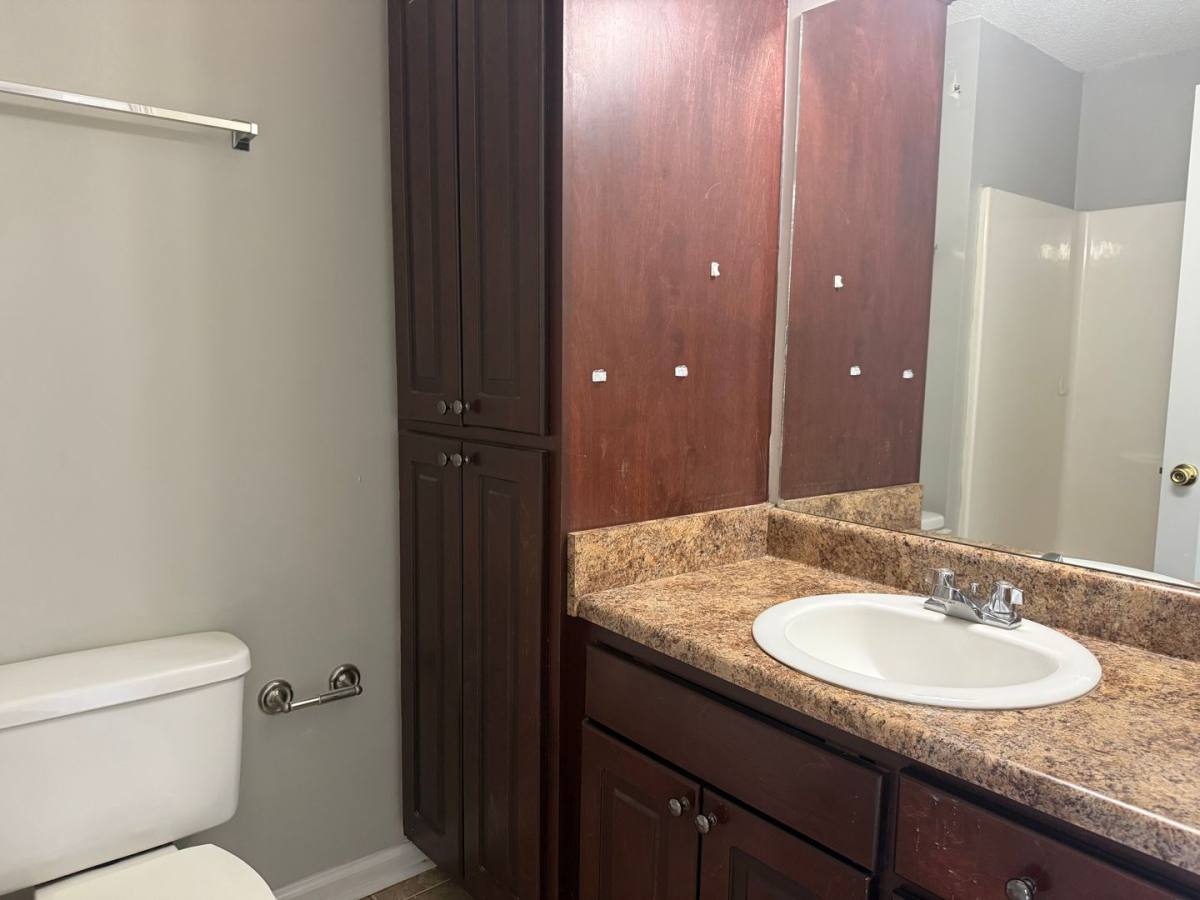 Apartment for rent at 2500 Barnesdale Way, Albany, GA 31707