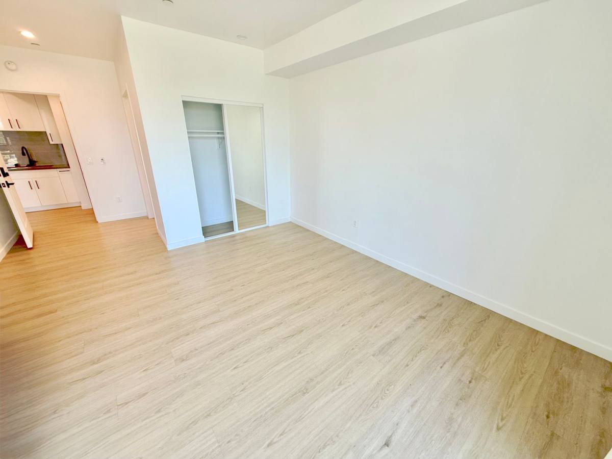 Apartment for rent at 11500 Culver Blvd, Los Angeles, CA 90066