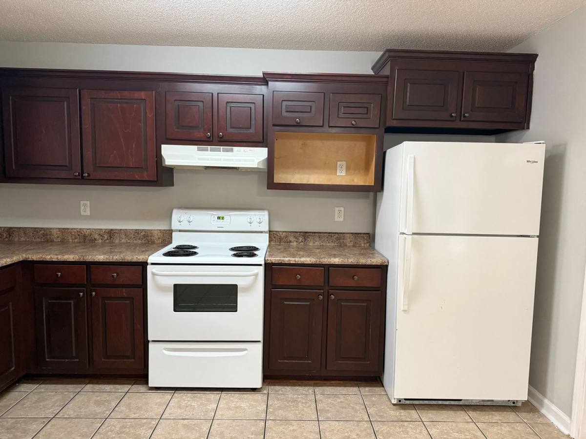 Apartment for rent at 2510 Barnesdale Way, Albany, GA 31707