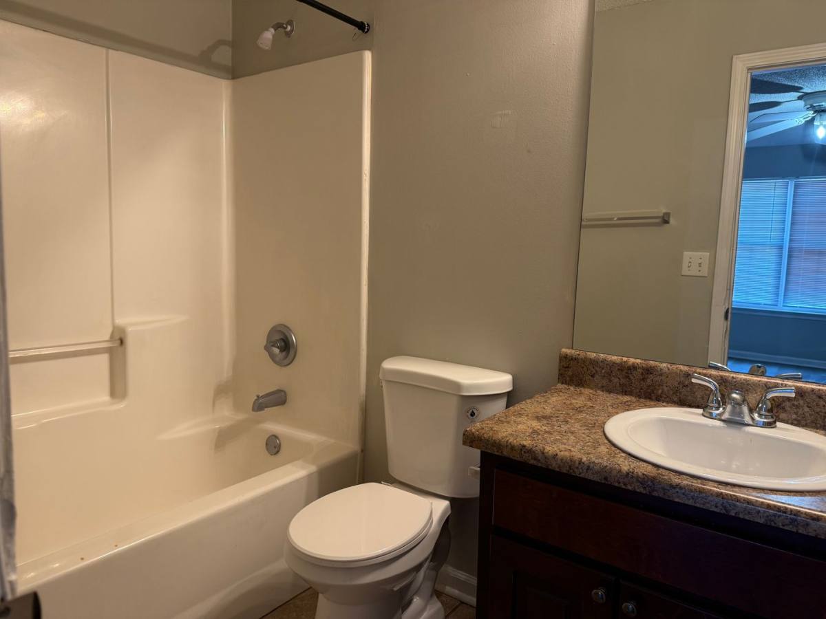 Apartment for rent at 2510 Barnesdale Way, Albany, GA 31707