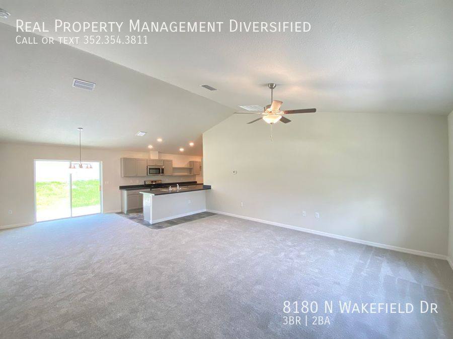 House for rent at 8180 N Wakefield Dr, Dunnellon, FL 34434