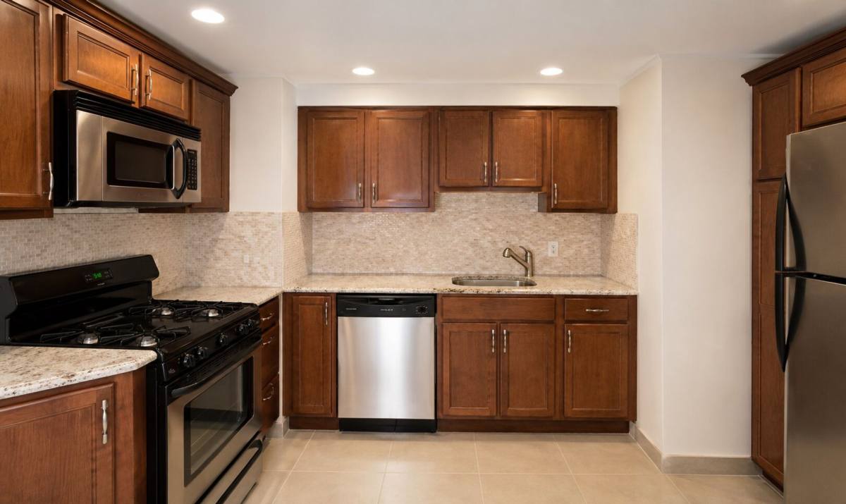 Apartment for rent at 1830 Green St, Philadelphia, PA 19130