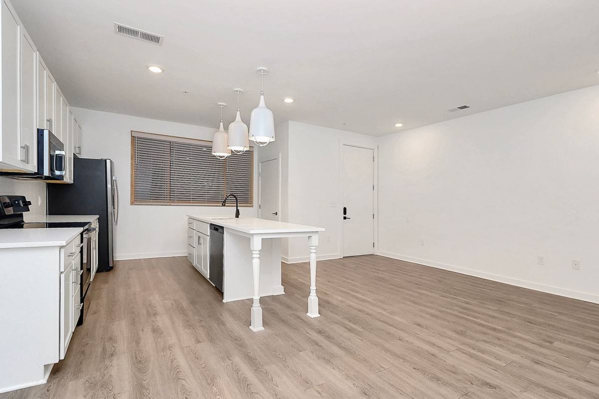Apartment for rent at 1115 Seigle Ave #103, Charlotte, NC 28205
