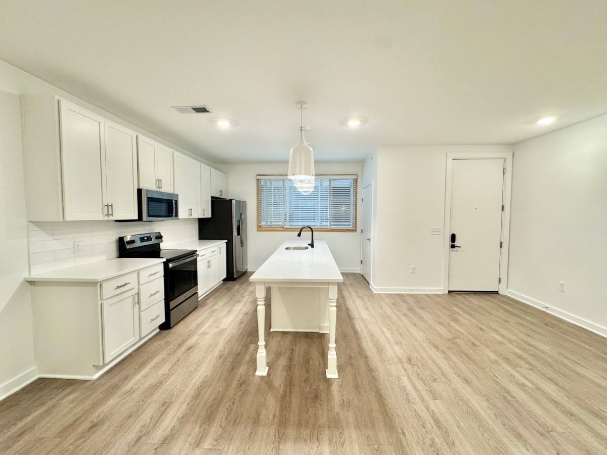 Apartment for rent at 1115 Seigle Ave #203, Charlotte, NC 28205