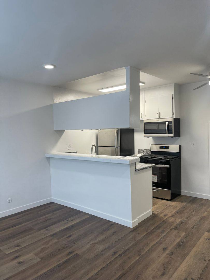 Apartment for rent at 1645 N Winona Blvd, Los Angeles, CA 90027
