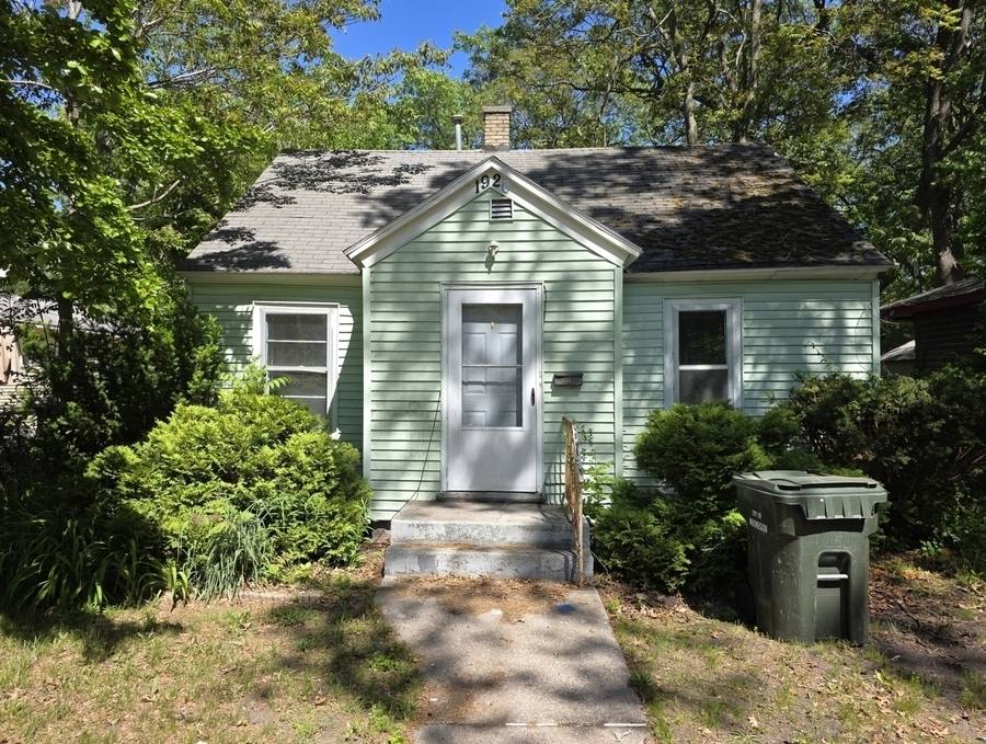 House for rent at 1920 Elwood St, Muskegon, MI 49442