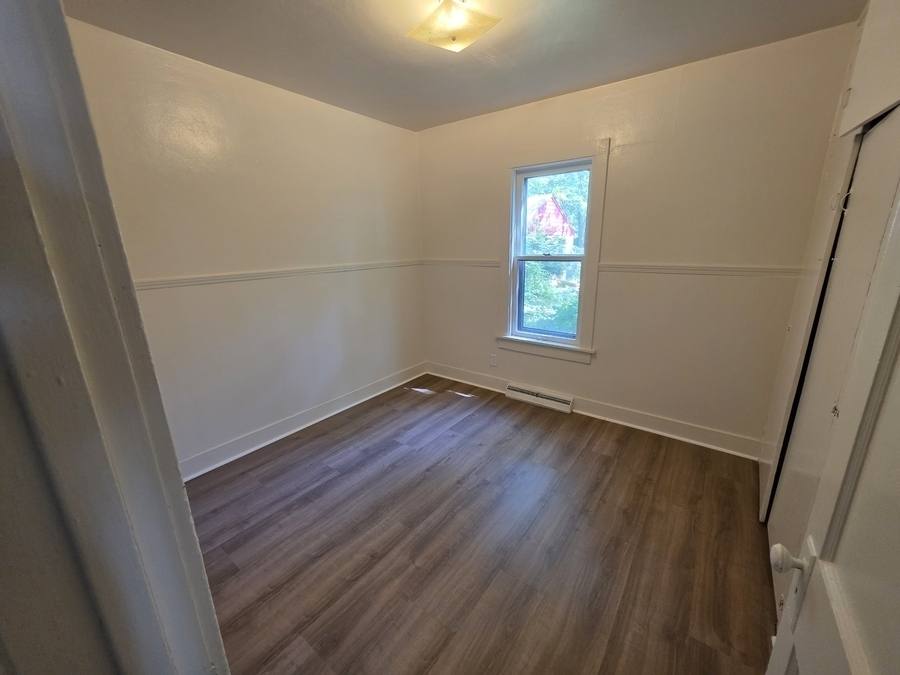 House for rent at 1920 Elwood St, Muskegon, MI 49442