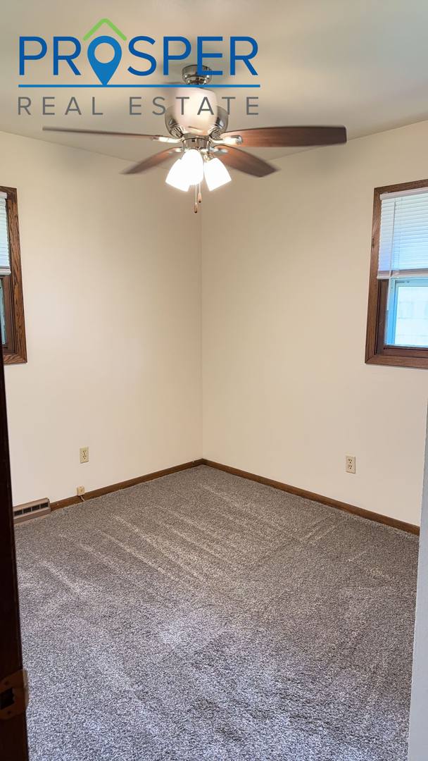 Apartment for rent at 527 E Lexington Blvd, Eau Claire, WI 54701