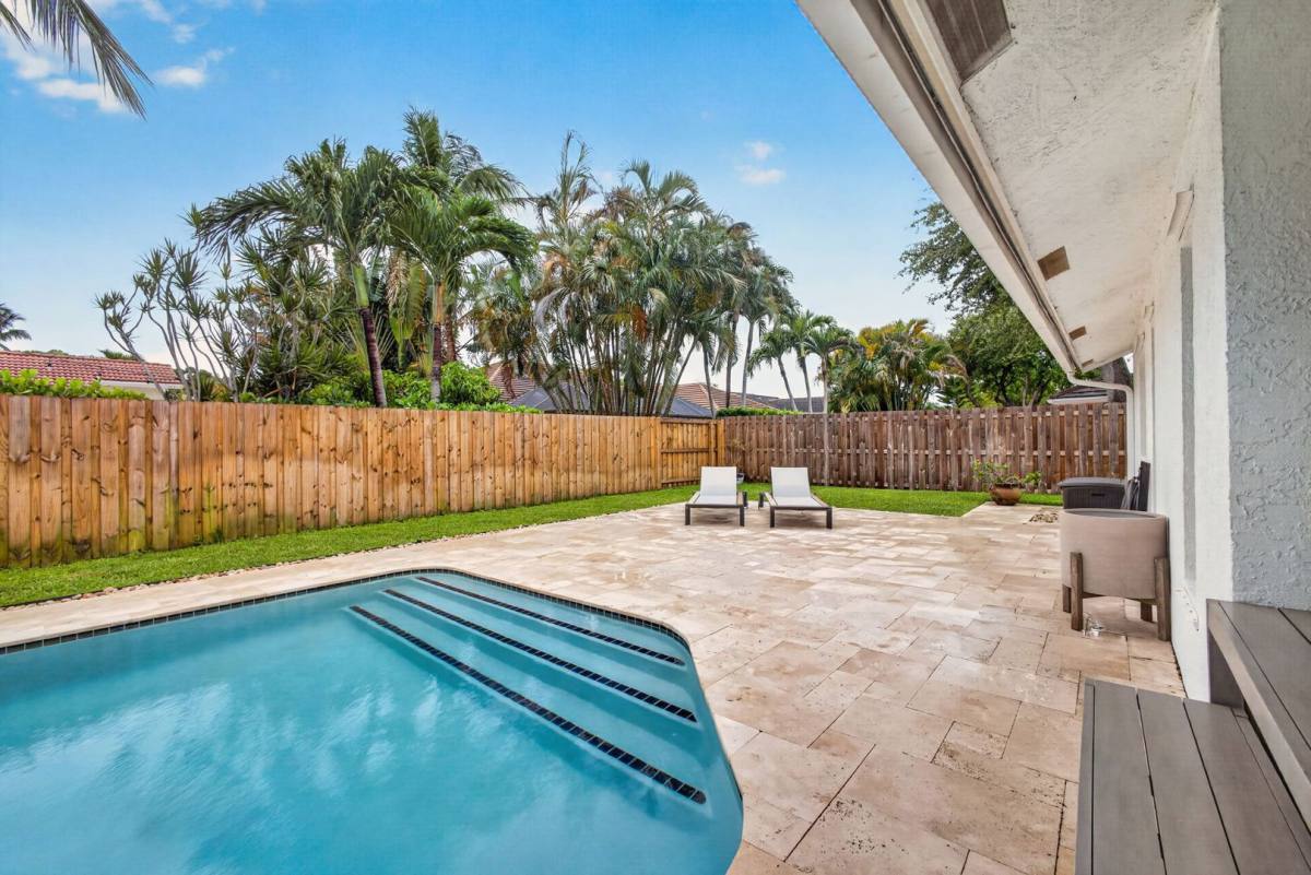 House for rent at 12897 La Rochelle, Palm Beach Gardens, FL 33410