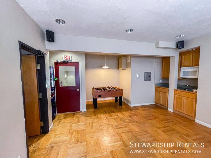 Apartment for rent at 1827 Harris St #114, Eugene, OR 97403