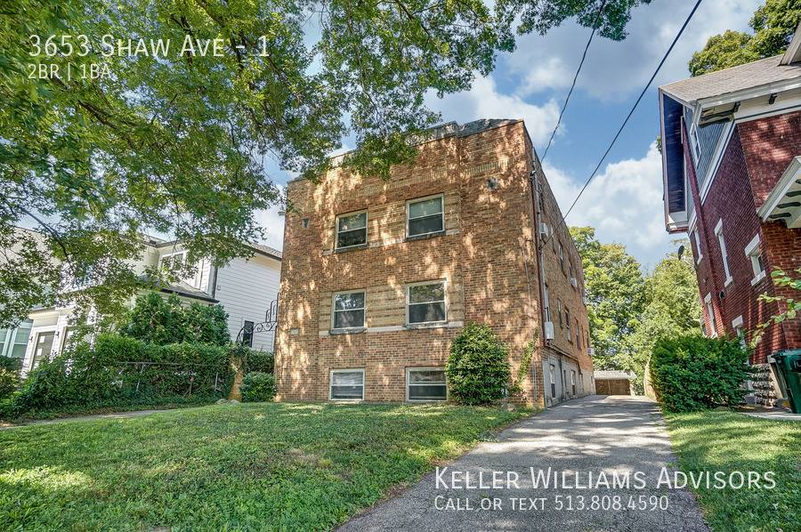 Apartment for rent at 3653 Shaw Ave #1, Cincinnati, OH 45208