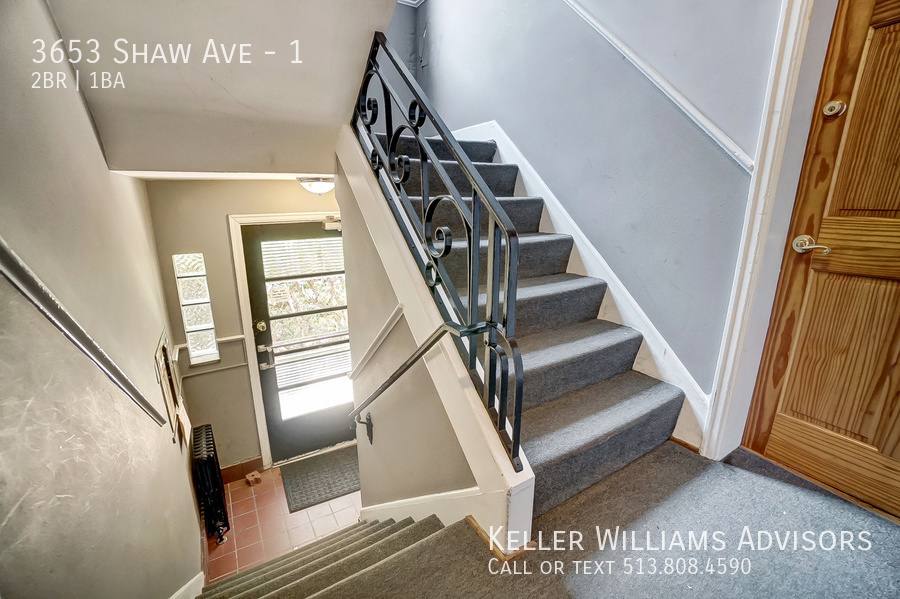 Apartment for rent at 3653 Shaw Ave #1, Cincinnati, OH 45208