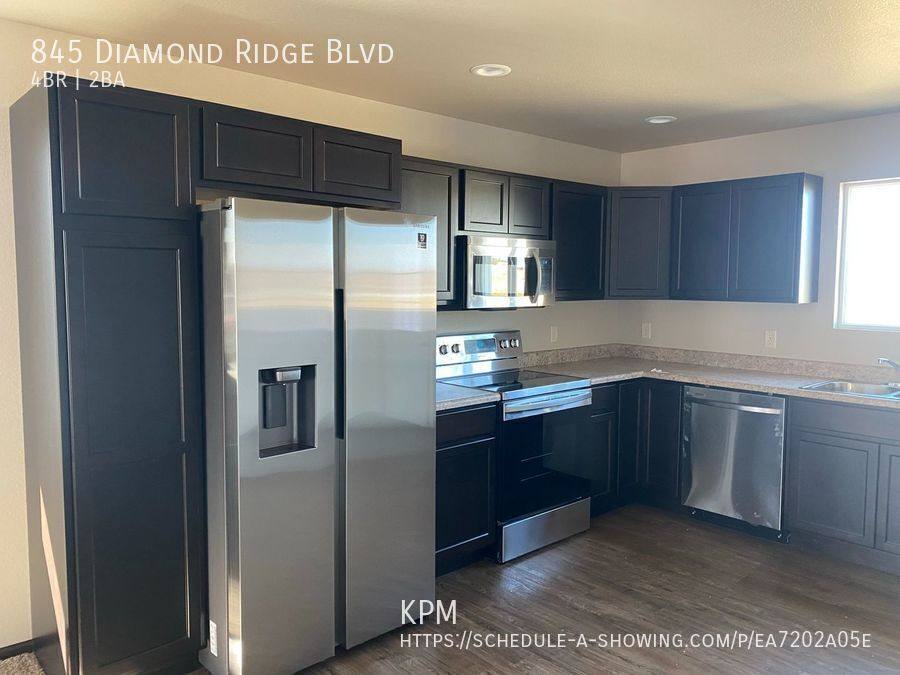 House for rent at 845 Diamond Ridge Blvd, Rapid City, SD 57703
