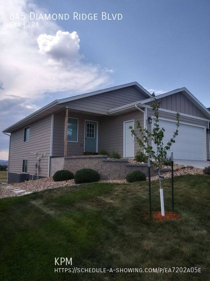 House for rent at 845 Diamond Ridge Blvd, Rapid City, SD 57703