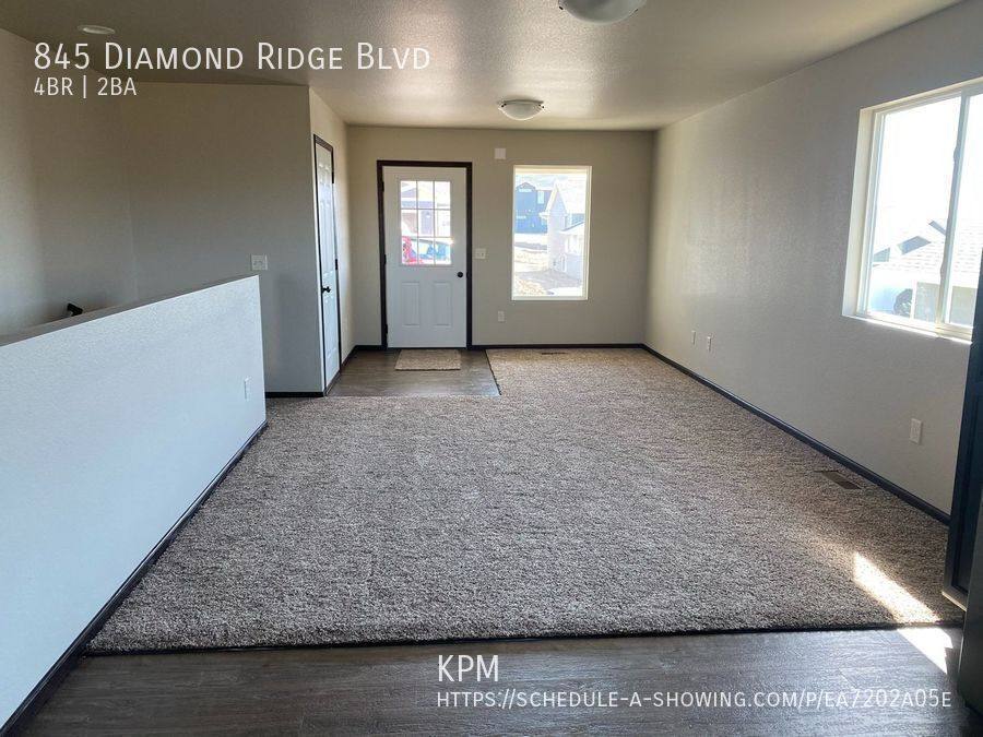 House for rent at 845 Diamond Ridge Blvd, Rapid City, SD 57703