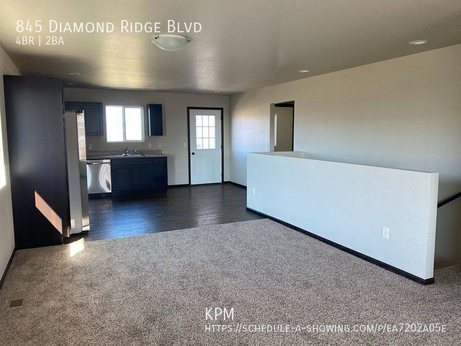 House for rent at 845 Diamond Ridge Blvd, Rapid City, SD 57703
