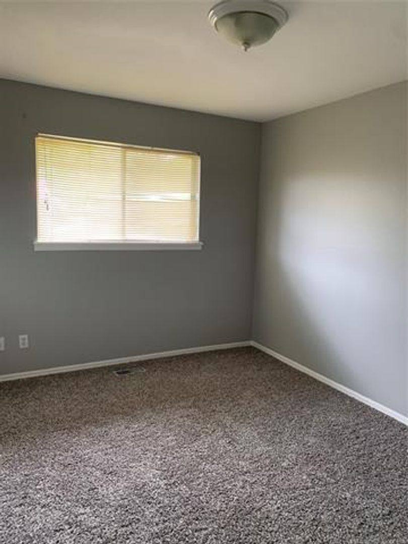 House for rent at 2113 S Birmingham Court, Tulsa, OK 74114