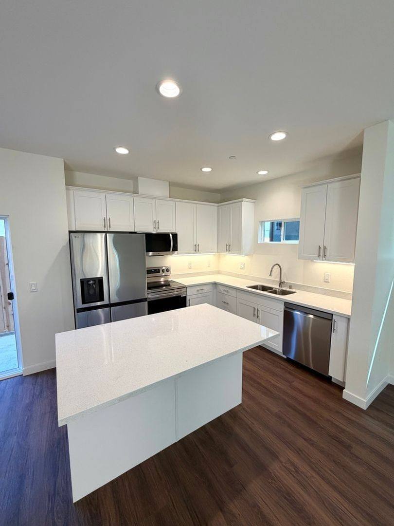 Condo for rent at 4149 Utah St, San Diego, CA 92104
