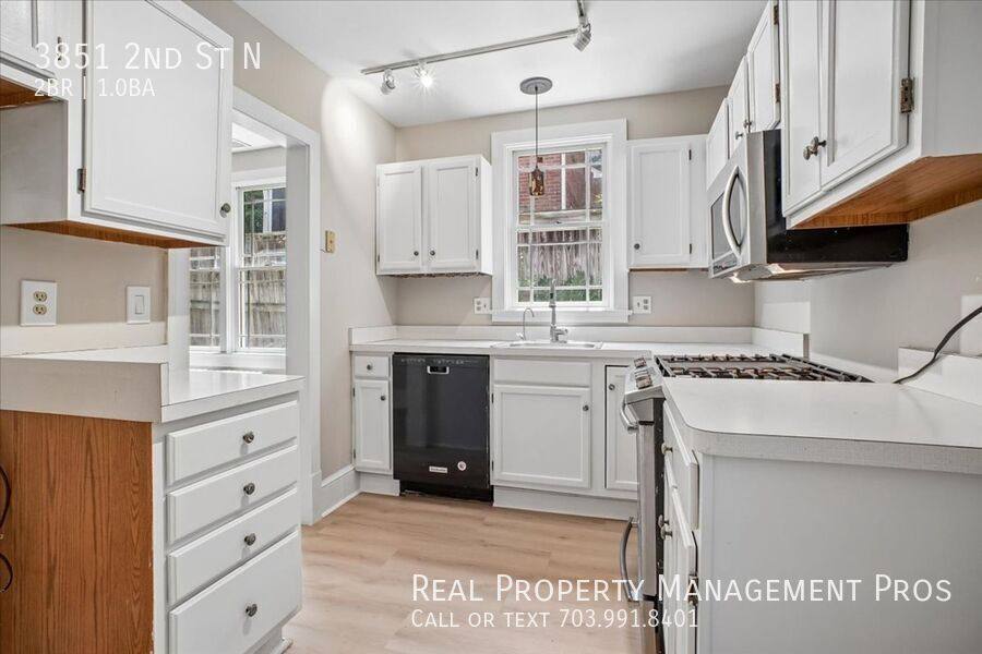 House for rent at 3851 2nd St N, Arlington, VA 22203