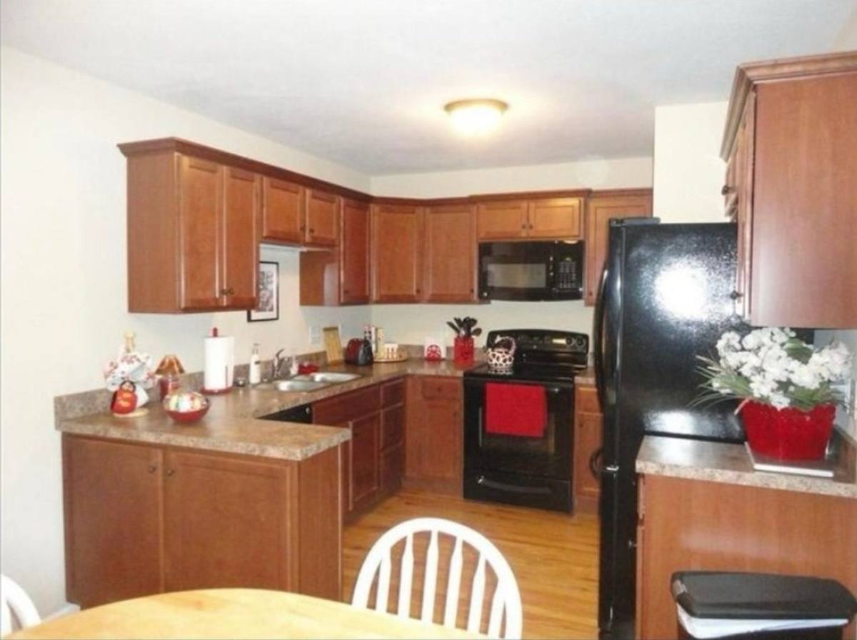 House for rent at 4220 Anguilla Dr, Liverpool, NY 13090
