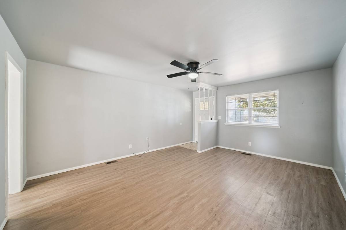 House for rent at 5824 E 35th St, Tulsa, OK 74135