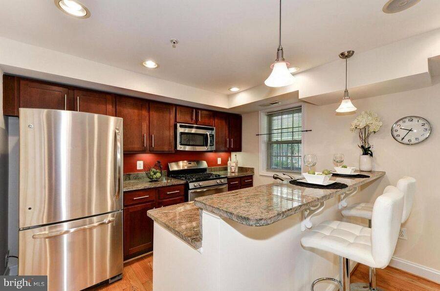 House for rent at 410 15th St NE #5, Washington, DC 20002