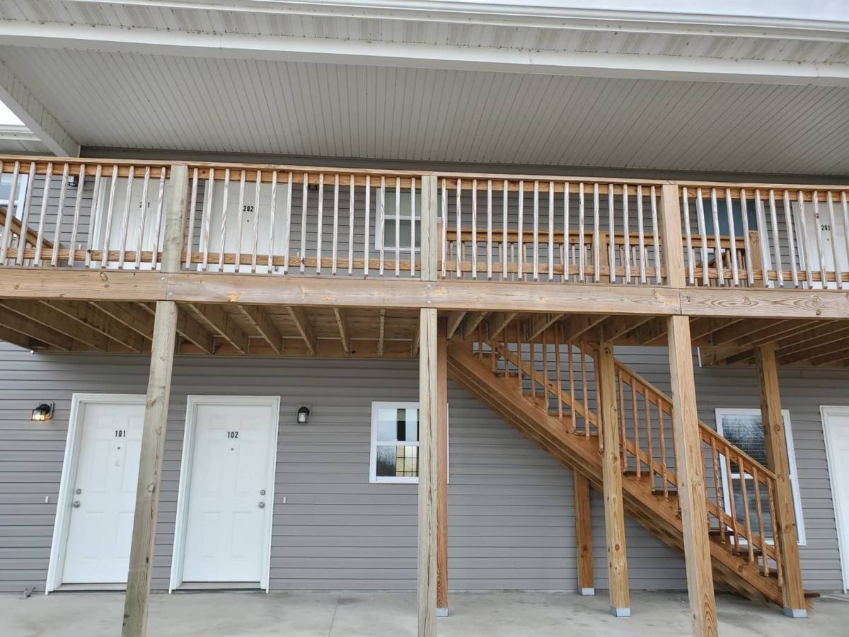 Apartment for rent at 225 Cedar Cove Lane, Burfordville, MO 63739