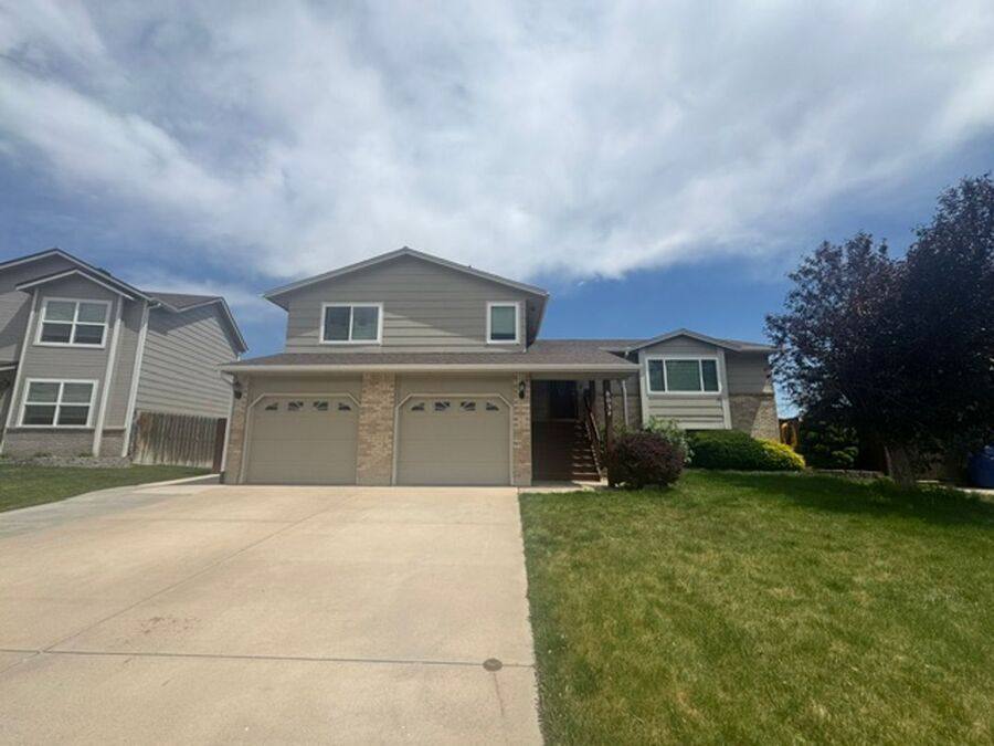 House for rent at 803 Foxwood Dr, Colorado Springs, CO 80911
